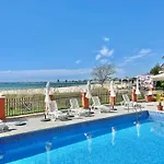 Carina - Private - Bsr - 4 *