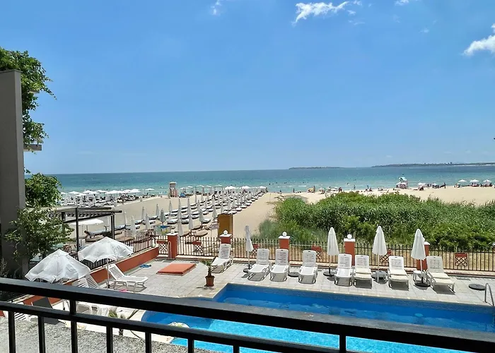 Carina - Private - Bsr - 4 アパート